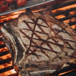 Demi Grille Fonte CLASSIC - Monolith* -Barbecue Boutique demi grille fonte classic monolith 4260444582173 3