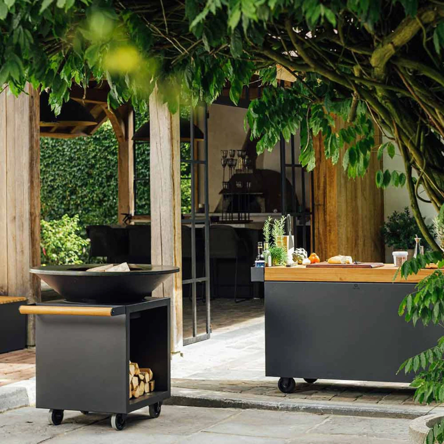 Brasero Plancha Classic Storage Pro 100 Noir + Housse - Ofyr 7 Brasero Plancha Classic Storage Pro 100 Noir + Housse - Ofyr – Image 5