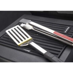 Repose Accessoires En Silicone - Tapis Pour Tablette - Broil King -Barbecue Boutique support ustensiles silicone 0060162600098 3